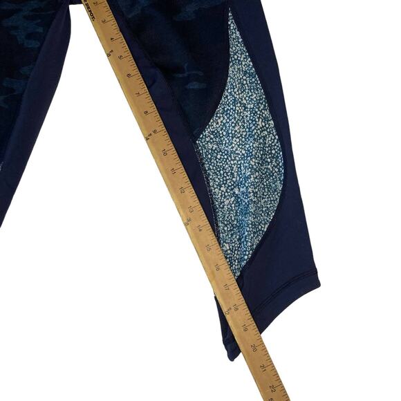 Lululemon Wunder Under Crop Blue Camo Pebble Inkwell Leggings size 6 - Picture 10 of 10